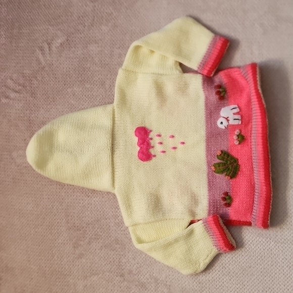 Hand Woven Baby Sweaters - Picture 3 of 4